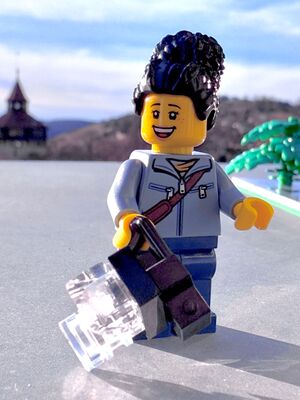 Bauen mit Steinen, denken mit KI – analog & digital verbinden Bildvergleich LEGO vs. KI-Visual – Nicole Angela Buck verbindet Tradition und Innovation.